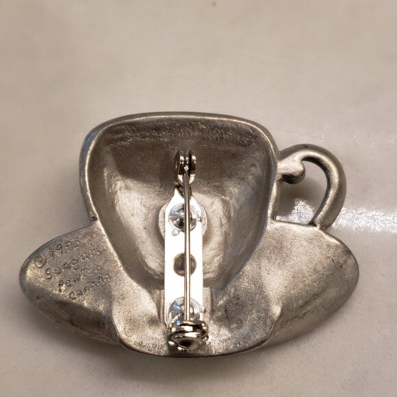 Seagull Pewter Canada 1996 Cup & Saucer Brooch - Picture 3 of 5